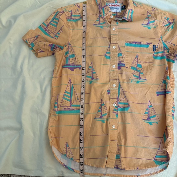 Chubbies Short Sleeve Button Down Shirt Nautical Sailboat - Picture 9 of 11